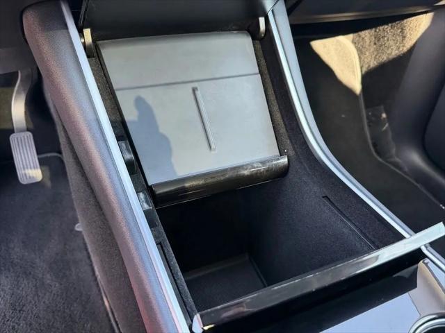 2021 Tesla Model Y Standard Range Rear-Wheel Drive