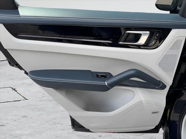 2021 Porsche Cayenne Cayenne