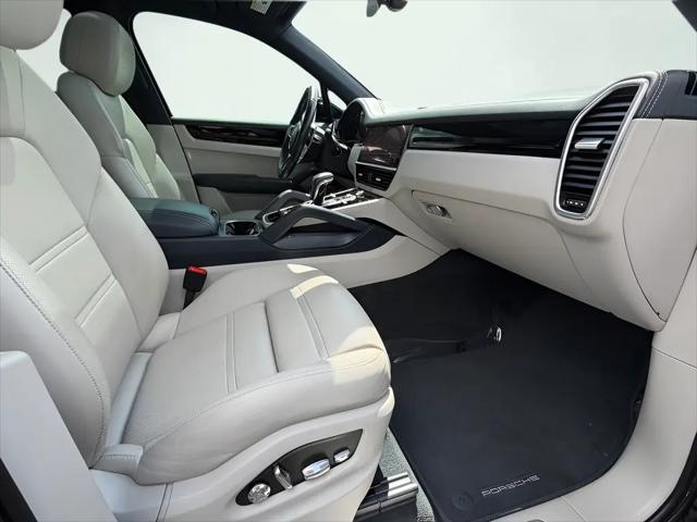 2021 Porsche Cayenne Cayenne