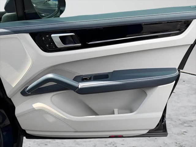 2021 Porsche Cayenne Cayenne