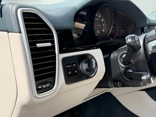 2021 Porsche Cayenne Cayenne
