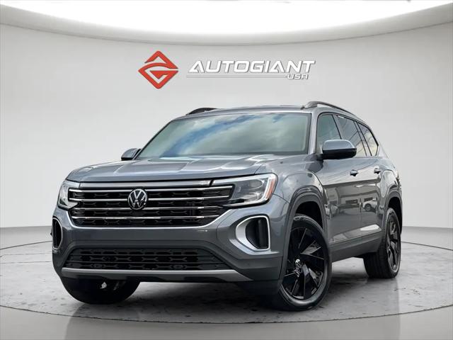 2024 Volkswagen Atlas 2.0T SE w/Technology for sale in Indianapolis, IN