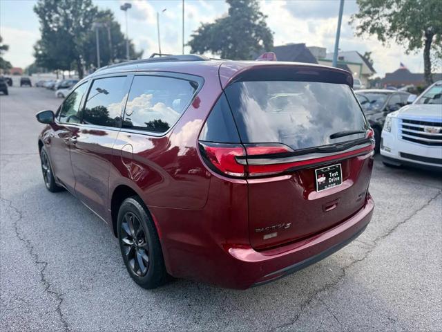 2021 Chrysler Pacifica Limited AWD