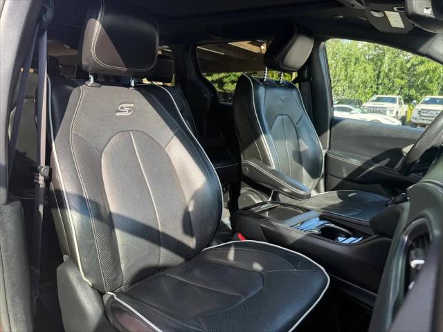 2021 Chrysler Pacifica Limited AWD