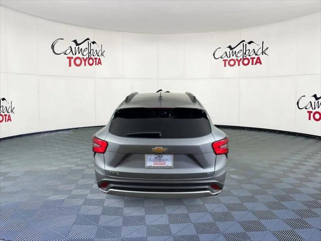 2025 Chevrolet Trax FWD LT