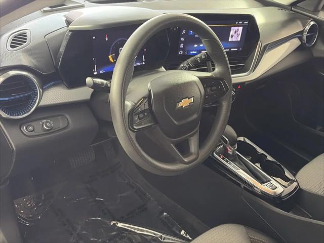 2025 Chevrolet Trax FWD LT