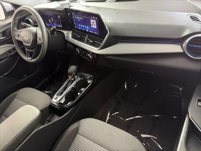 2025 Chevrolet Trax FWD LT