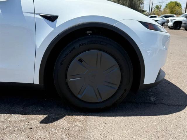 2026 Tesla Model Y Rear-Wheel Drive