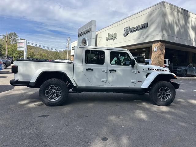 2027 Jeep Gladiator Sport