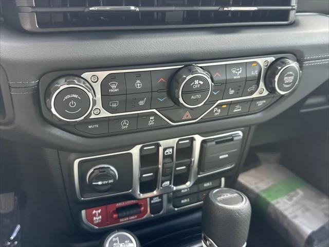 2027 Jeep Gladiator Sport