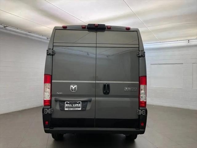 2026 Ram ProMaster Cargo Van Tradesman High Roof 159 WB w/Pass Seat