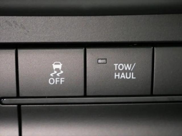 2023 Ram 1500 Classic Tradesman Crew Cab 4x4 57 Box