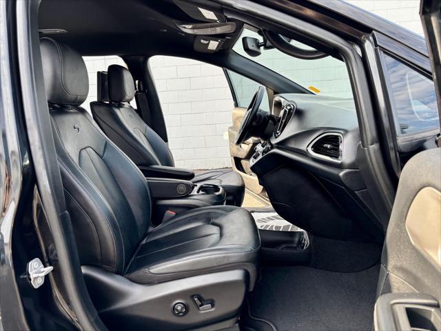 2020 Chrysler Pacifica AWD Launch Edition
