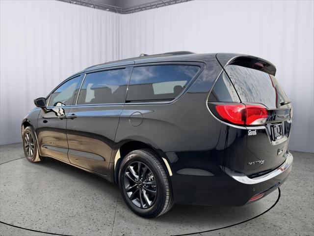 2020 Chrysler Pacifica AWD Launch Edition