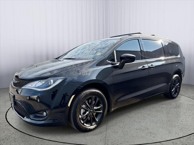 2020 Chrysler Pacifica AWD Launch Edition