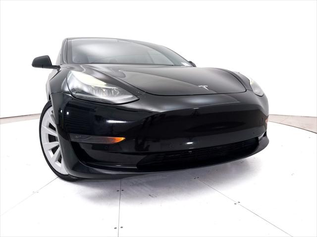2022 Tesla Model 3 Rear-Wheel Drive