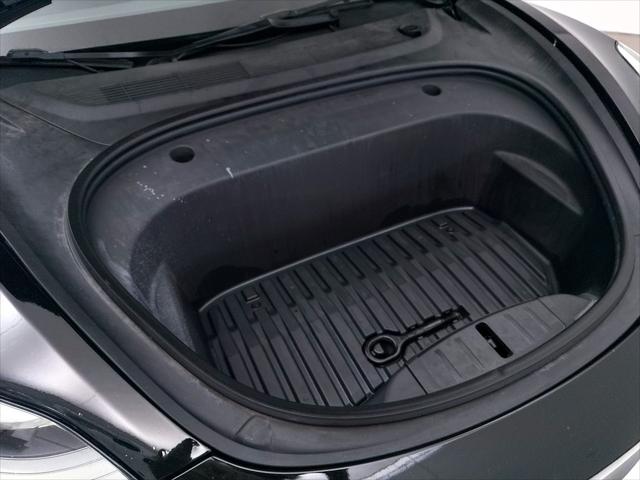 2022 Tesla Model 3 Rear-Wheel Drive