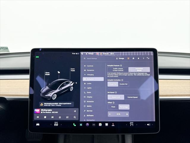2022 Tesla Model 3 Rear-Wheel Drive