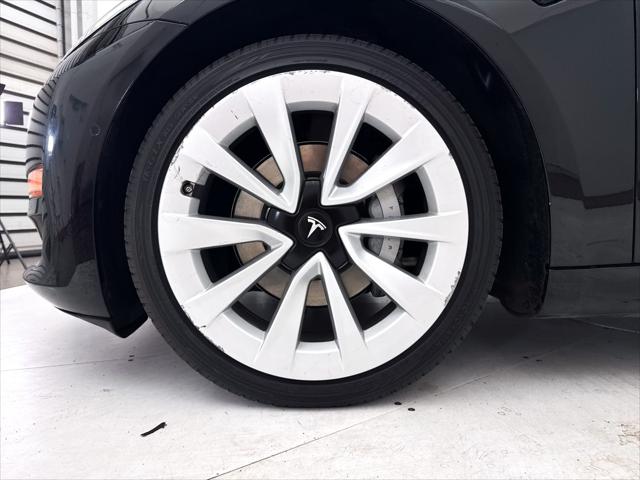 2022 Tesla Model 3 Rear-Wheel Drive