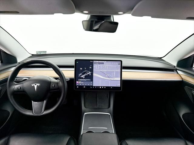 2022 Tesla Model 3 Rear-Wheel Drive