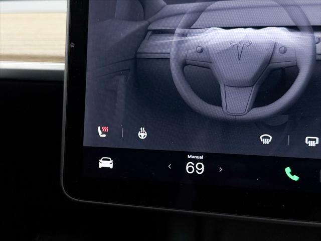 2022 Tesla Model 3 Rear-Wheel Drive