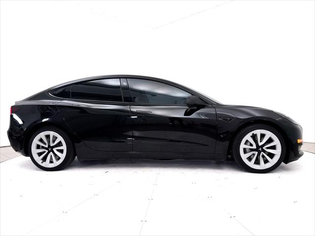 2022 Tesla Model 3 Rear-Wheel Drive