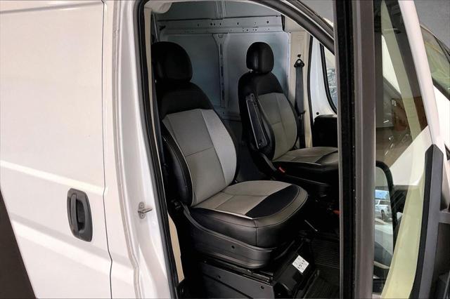 2022 Ram ProMaster Cargo Van High Roof 136 WB