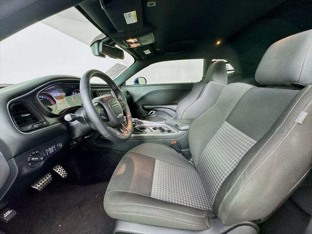 2018 Dodge Challenger R/T Shaker