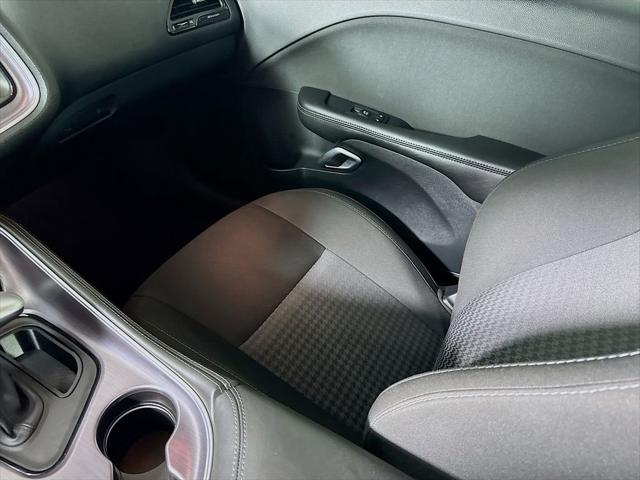 2018 Dodge Challenger R/T Shaker