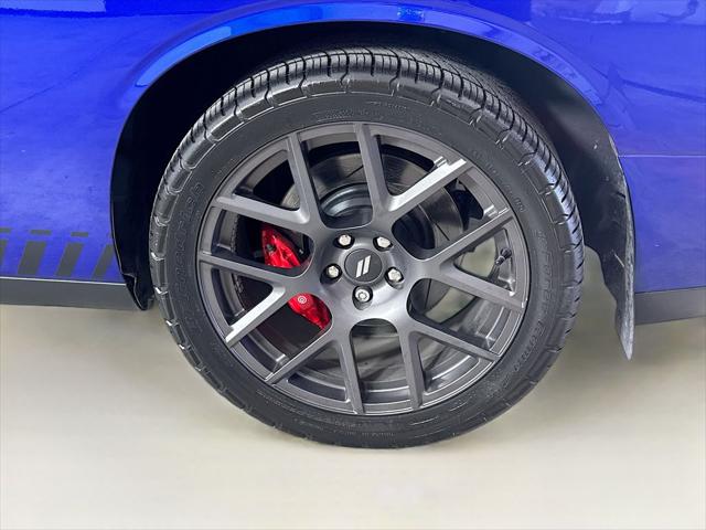 2018 Dodge Challenger R/T Shaker