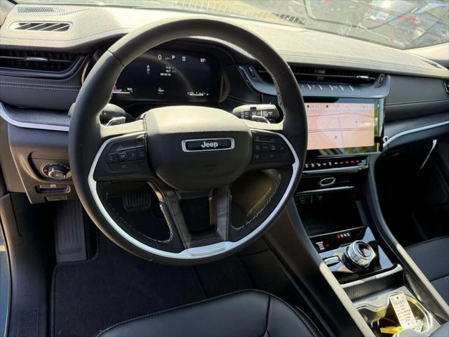 2027 Jeep Grand Cherokee Limited 2027 Jeep Grand Cherokee Limited