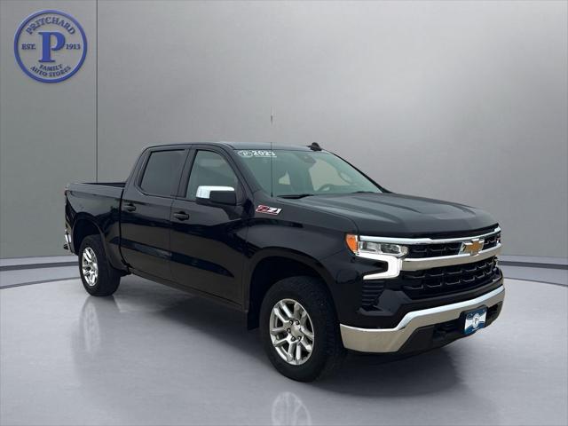 2023 Chevrolet Silverado 1500 4WD Crew Cab Standard Bed LT for sale in Forest City, IA