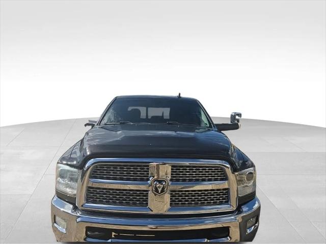 2017 RAM 2500 Laramie Crew Cab 4x4 64 Box 2017 RAM 2500 Laramie Crew Cab 4x4 64 Box