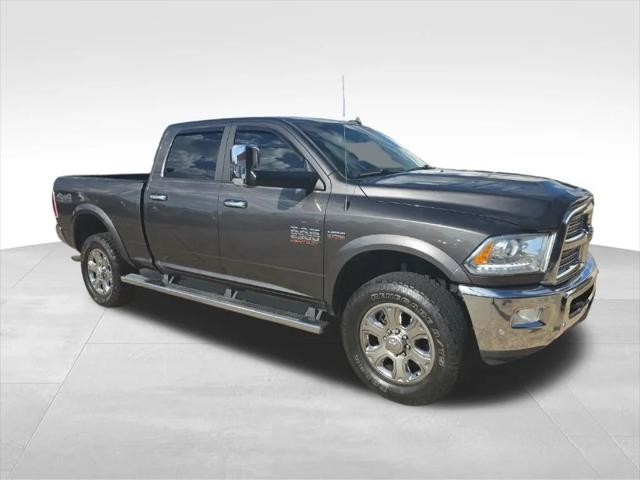 2017 RAM 2500 Laramie Crew Cab 4x4 64 Box 2017 RAM 2500 Laramie Crew Cab 4x4 64 Box