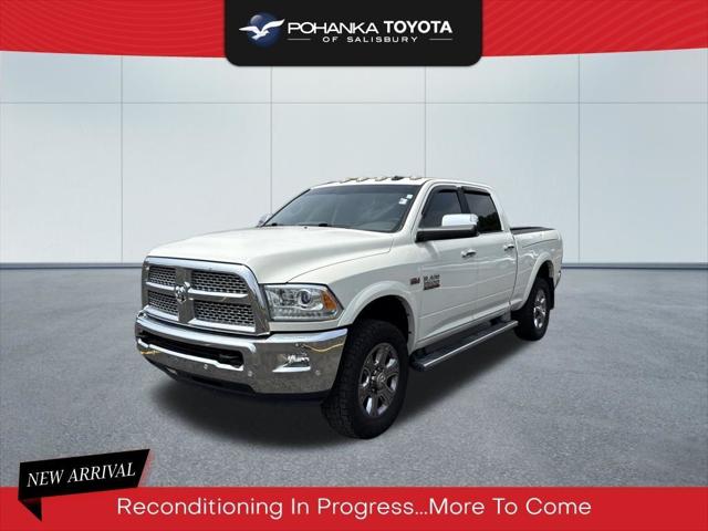 2018 RAM 3500 Laramie Crew Cab 4x4 64 Box 2018 RAM 3500 Laramie Crew Cab 4x4 64 Box