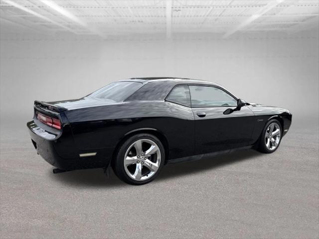 2014 Dodge Challenger R/T Plus