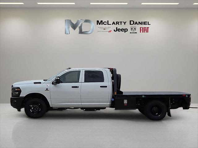 2026 RAM 3500 Chassis Tradesman/Big Horn