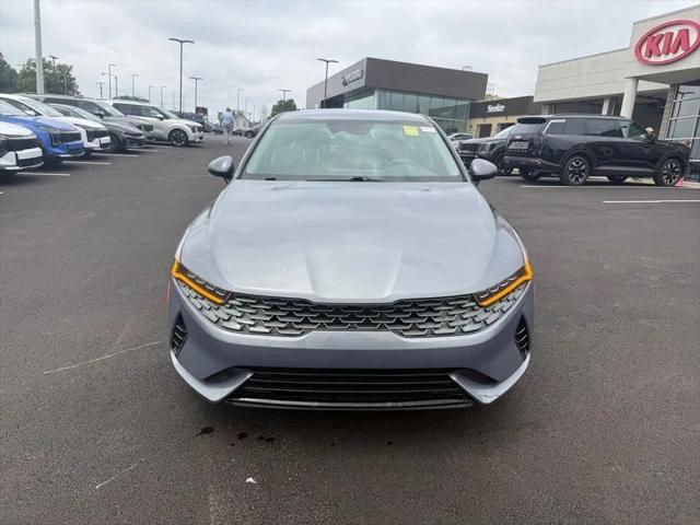 2021 Kia K5 LXS 2021 Kia K5 LXS