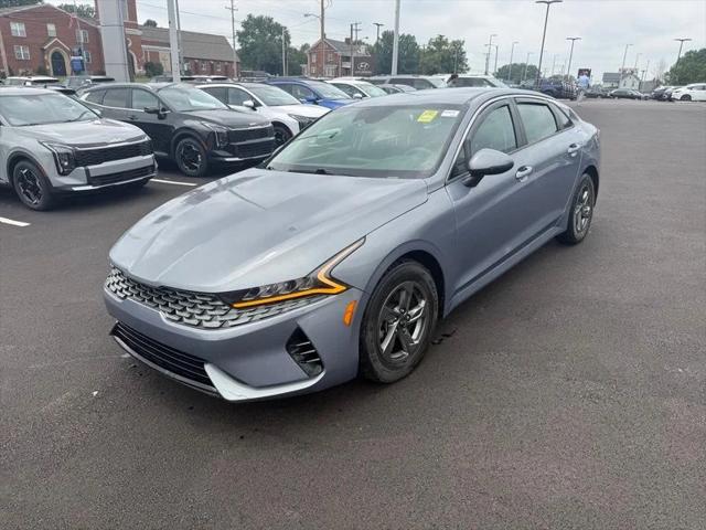 2021 Kia K5 LXS 2021 Kia K5 LXS