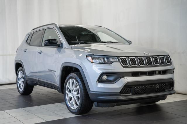 2023 Jeep Compass Latitude Lux FWD