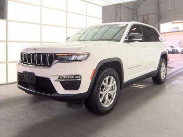2023 Jeep Grand Cherokee Limited 4x4 2023 Jeep Grand Cherokee Limited 4x4