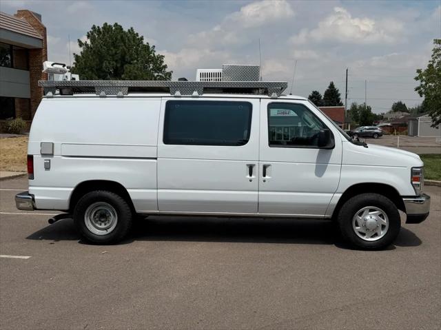 2011 Ford E-350 Super Duty Commercial