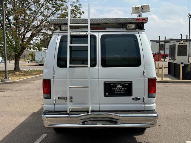 2011 Ford E-350 Super Duty Commercial