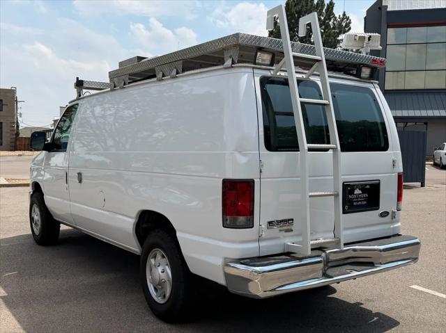 2011 Ford E-350 Super Duty Commercial