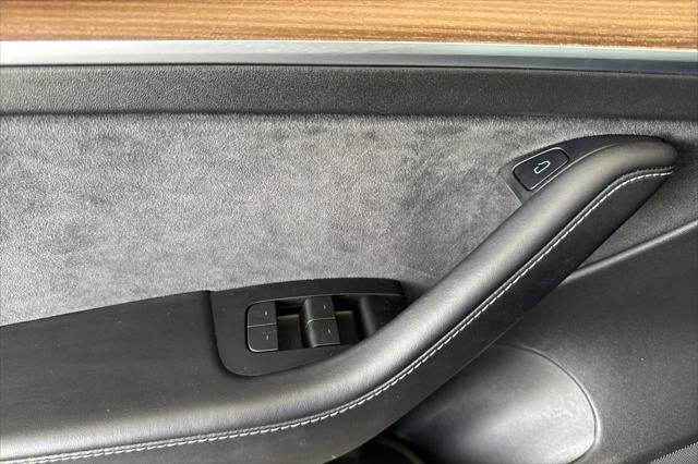2022 Tesla Model 3 Long Range Dual Motor All-Wheel Drive