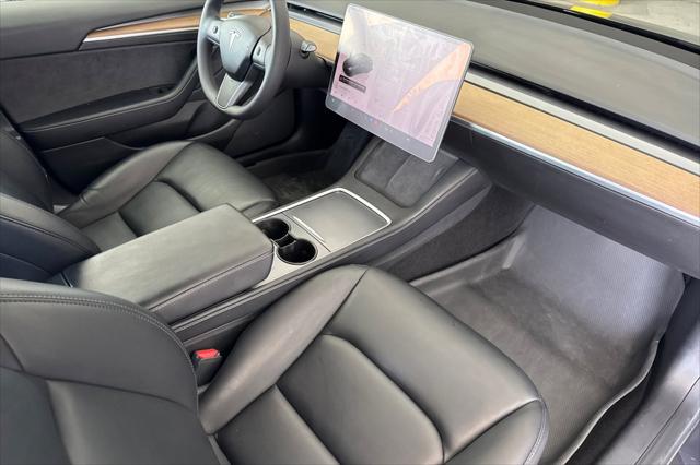 2022 Tesla Model 3 Long Range Dual Motor All-Wheel Drive