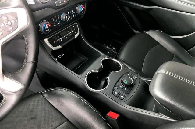 Used 2023 GMC Terrain FWD SLT For Sale in Olive Branch, MS