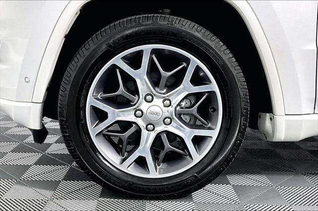 Used 2020 Jeep Grand Cherokee Overland 4x4 For Sale in Olive Branch, MS