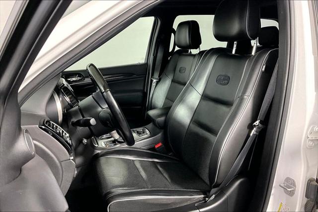 Used 2020 Jeep Grand Cherokee Overland 4x4 For Sale in Olive Branch, MS