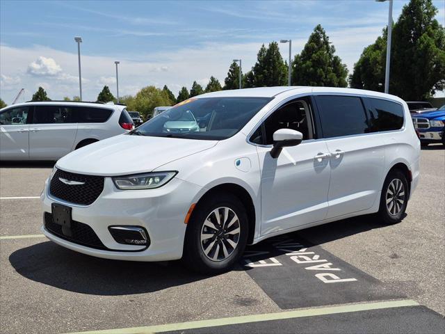2023 Chrysler Pacifica Hybrid Touring L for sale in Goldsboro, NC